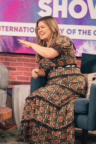 Kelly Clarkson The Kelly Clarkson Show Ep 381 October 11, 2021