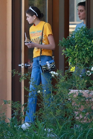 Kaia Gerber Getting Ice Cream October 17, 2018