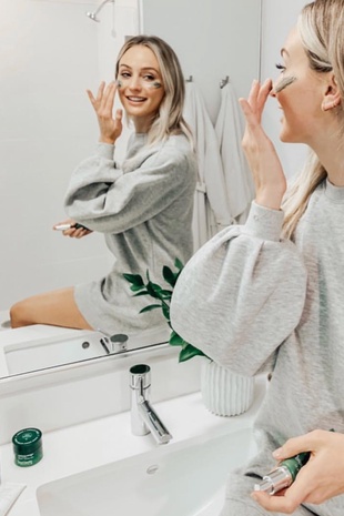 Lauren Bushnell Instagram Pic November 27, 2018