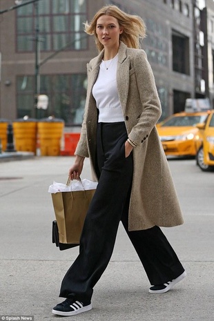 Karlie Kloss New York October 14, 2015