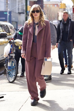 Suki Waterhouse New York City March 1, 2023