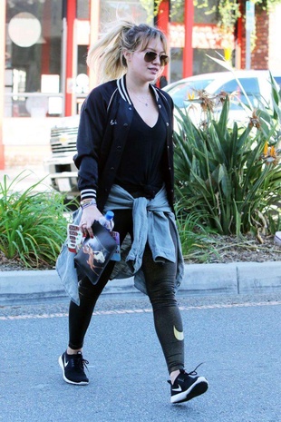 Hilary Duff Studio City December 28, 2016