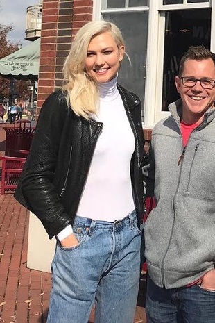 Karlie Kloss Pancake Pantry November 8, 2017