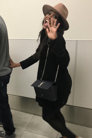 Rachel Lindsay Miami Airport August 22, 2017