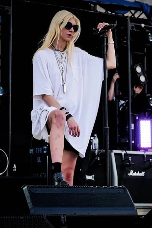 Taylor Momsen Tour 2022