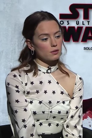 Daisy Ridley Star Wars: the Last Jedi Press Junket in Mexico City November 20, 2017