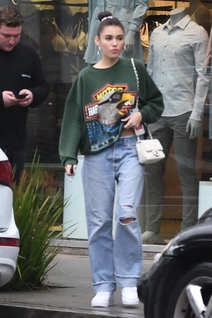 Madison Beer At the Cheesecake Factory March 2, 2019