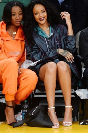 Rihanna LA Lakers Game January 15, 2015