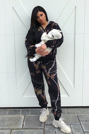 Kylie Jenner With Stormi March 1, 2018