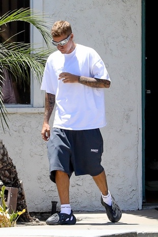 Justin Bieber June 29, 2022: Justin Bieber out in California