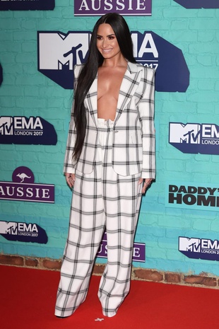 Demi Lovato Mtv Europe Music Awards November 12, 2017