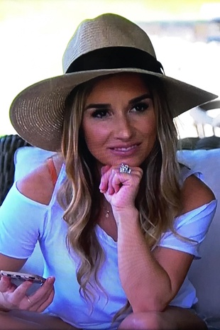 Jessie James Decker Eric & Jessie 3.08