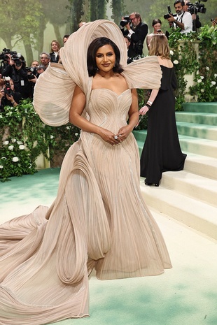 Mindy Kaling Met Gala May 6, 2024