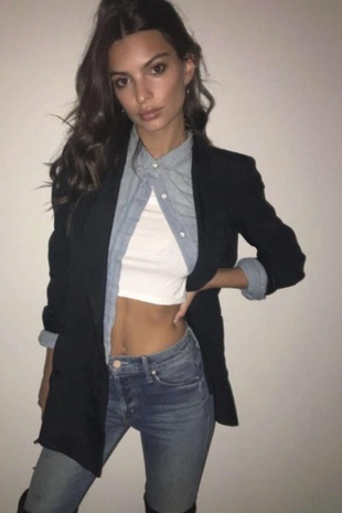 Emily Ratajkowski Instagram Pic January