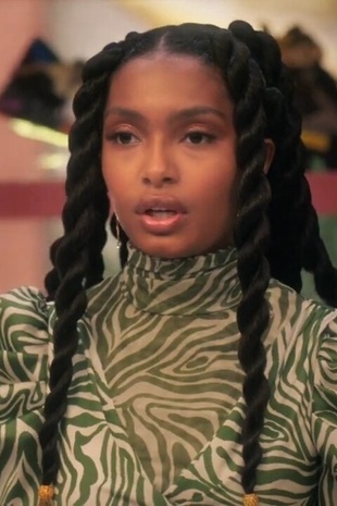 Yara Shahidi Grownish 4.07 a Piece of Light August 19, 2021