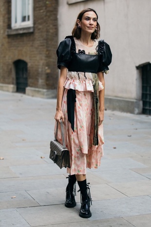 Alexa Chung London Fashion Week September 20, 2021