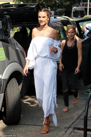 Alessandra Ambrosio Nbc Olympics in Rio August 9, 2016