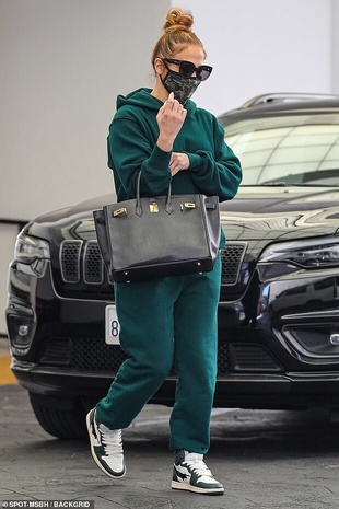 Jennifer Lopez Beverly Hills December 19, 2020