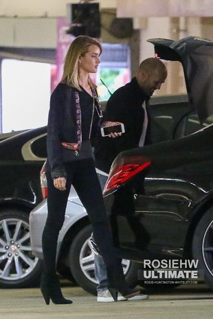 Rosie Huntington-Whiteley Whole Foods in Beverley Hills April 6, 2016