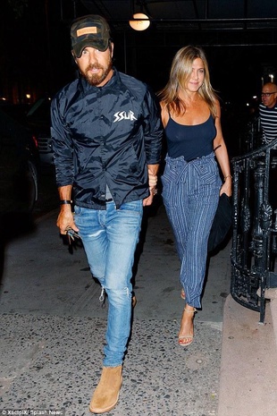 Jennifer Aniston Dinner at Blue Hill July 17, 2017