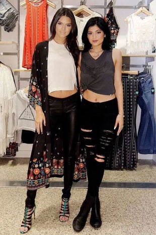 Kendall Jenner Back-to-School Pacsun Collection Signing July 2014