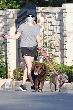 Reese Witherspoon Out with Her Dogs in Brentwood April 27, 2020