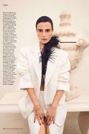 Jordana Brewster Deutsch Instyle December 2023