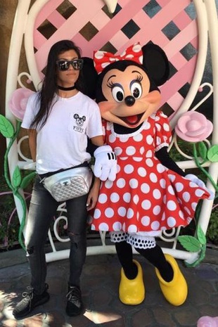 Kourtney Kardashian Disneyland May 19, 2016