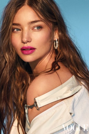 Miranda Kerr Vogue Hong Kong June 2021