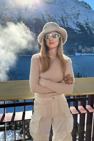 Chiara Ferragni St. Moritz December 12, 2022