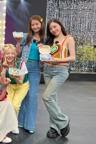 Tiffany Young Knowing Bros August 20, 2022