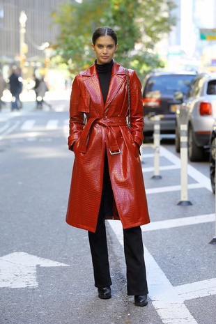 Sara Sampaio Outside Victoria's Secret Hq November 4, 2018