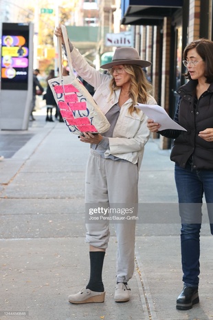 Sarah Jessica Parker And Just Like That Set November 02, 2022