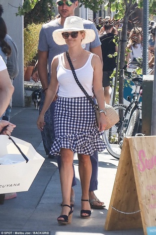 Reese Witherspoon Venice July 22, 2018