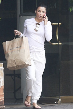 Eva Longoria Shopping at Naimes June 4, 2015