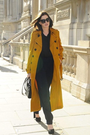 Anne Hathaway London September 27, 2015