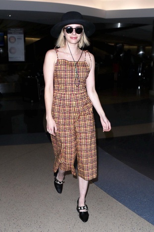 Emma Roberts Lax Airport December 14, 2017