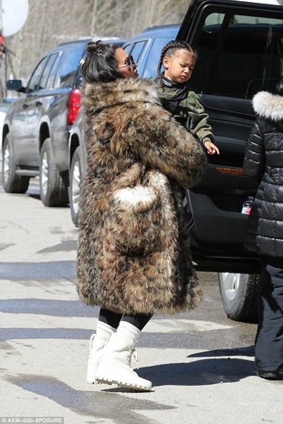 Kim Kardashian West with North in Colorado April 6, 2016