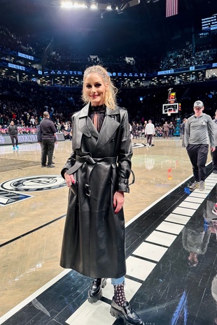 Olivia Palermo at the Brooklyn Nets Game December 4, 2022