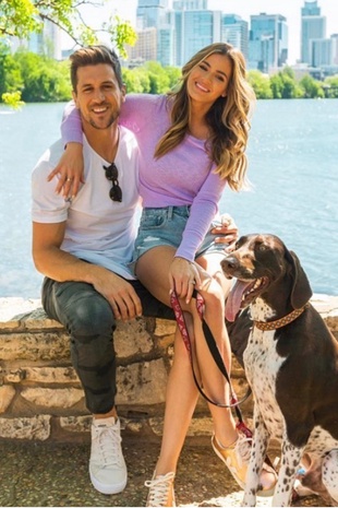 JoJo Fletcher Cash Pad August 13, 2019