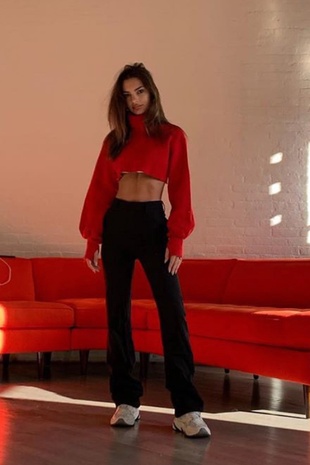 Emily Ratajkowski Instagram December 3, 2019