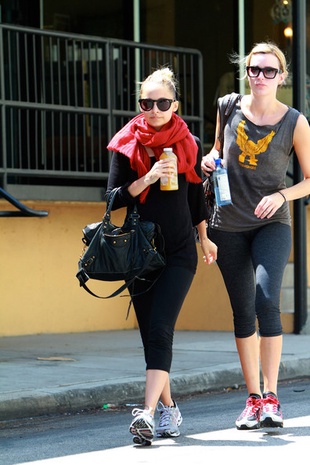 Nicole Richie Leaving the Tracy Anderson Gym April 22, 2011