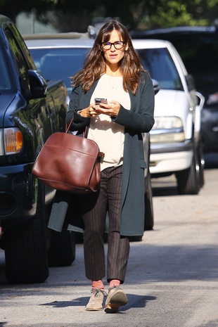 Jennifer Garner Brentwood December 6, 2021