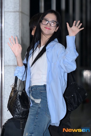 Jisoo Gimpo Business Aviation Center July 28, 2023