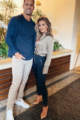 Jessie James Decker Instagram March 25, 2021