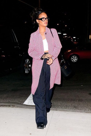 Rihanna Nobu in NYC January 2, 2016