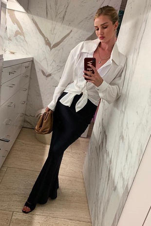 Rosie Huntington-Whiteley Instagram August 8, 2019