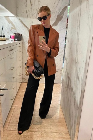 Rosie Huntington-Whiteley Instagram March 9, 2020