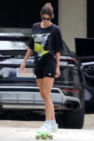 Kendall Jenner Los Angeles May 12, 2020