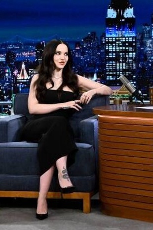 Dove Cameron The Tonight Show Starring Jimmy Fallon March 27, 2023